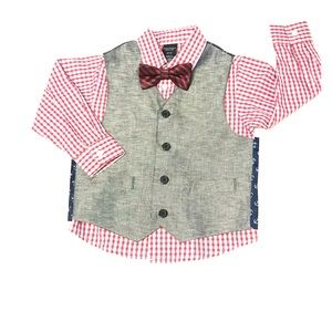 Boy’s Nautica 3 piece Set!